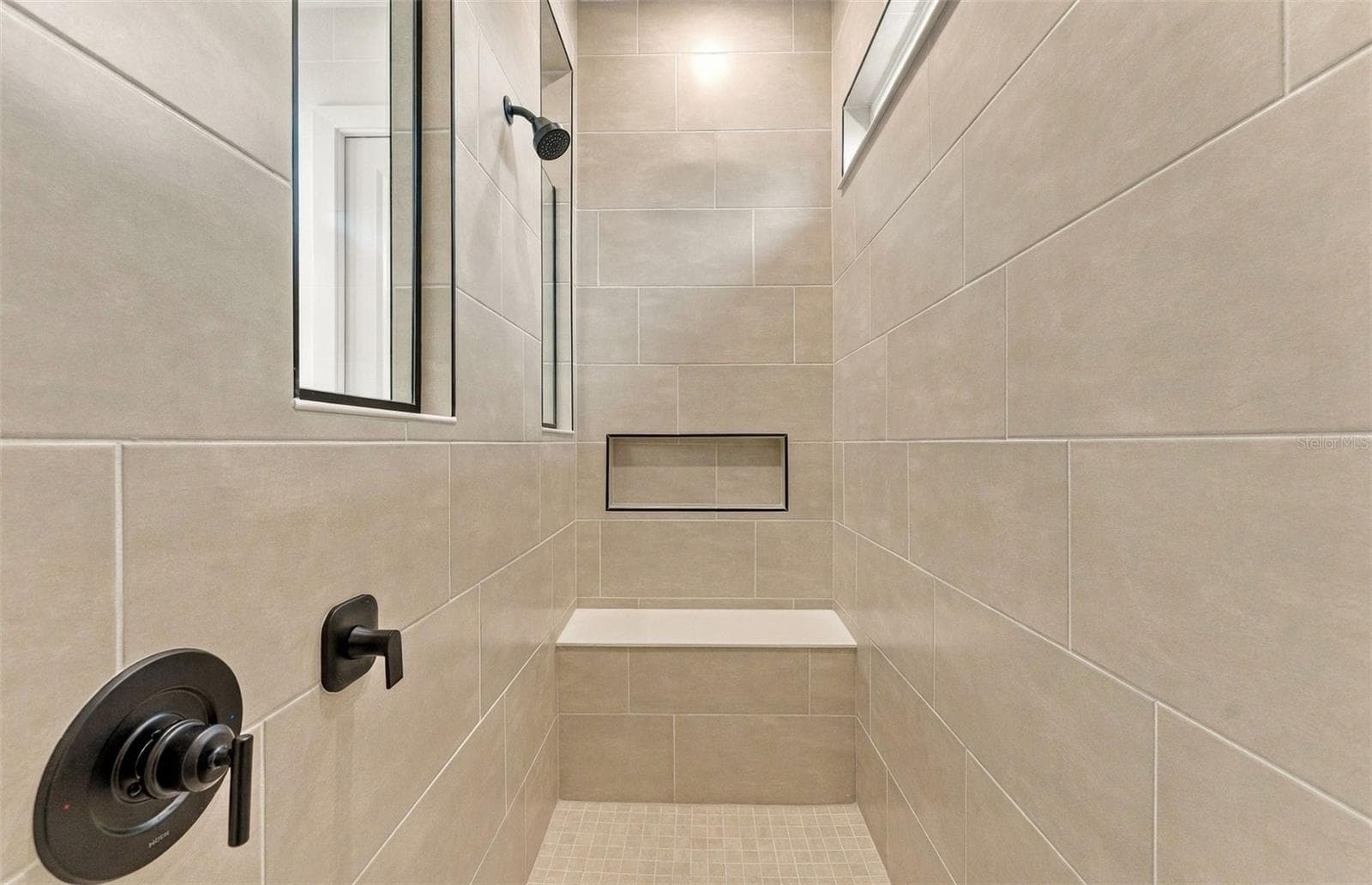 Onwer's Walk-in Super Shower - 11316 CLAY AVE, PARRISH