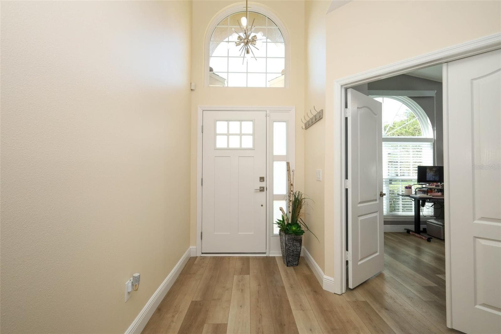 Foyer with 4th bedroom off to left as you walk in.  CURRENTLY BEING USED AS OFFICE!!! - 284 CLYDESDALE CIR, SANFORD