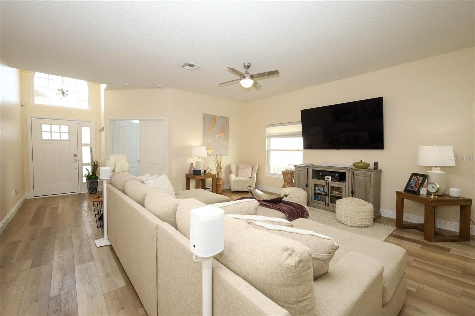 Single Family Residence at 284 CLYDESDALE CIR, SANFORD, photo 6 of 44