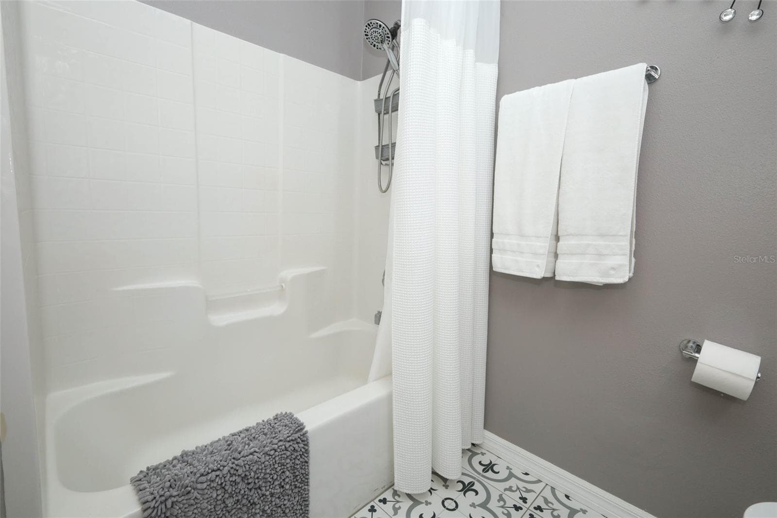Single Family Residence at 284 CLYDESDALE CIR, SANFORD, photo 26 of 44
