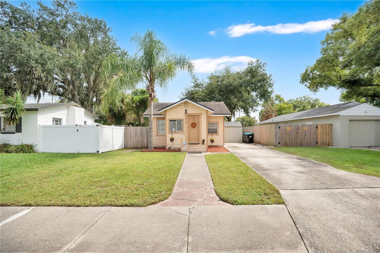2615 COOLIDGE AVE