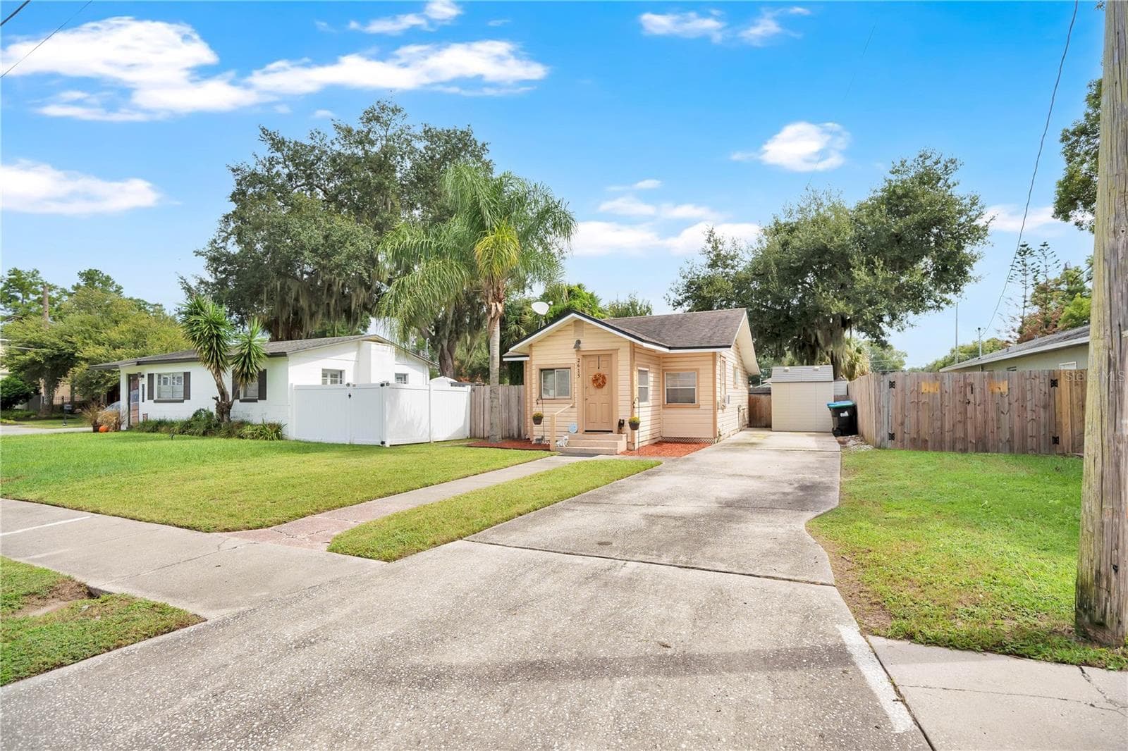 Single Family Residence at 2615 COOLIDGE AVE, ORLANDO, photo 2 of 28