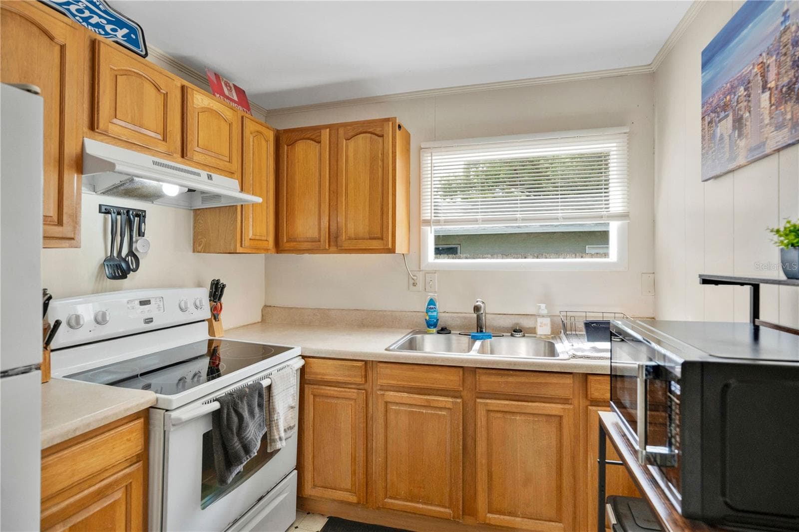 Single Family Residence at 2615 COOLIDGE AVE, ORLANDO, photo 11 of 28