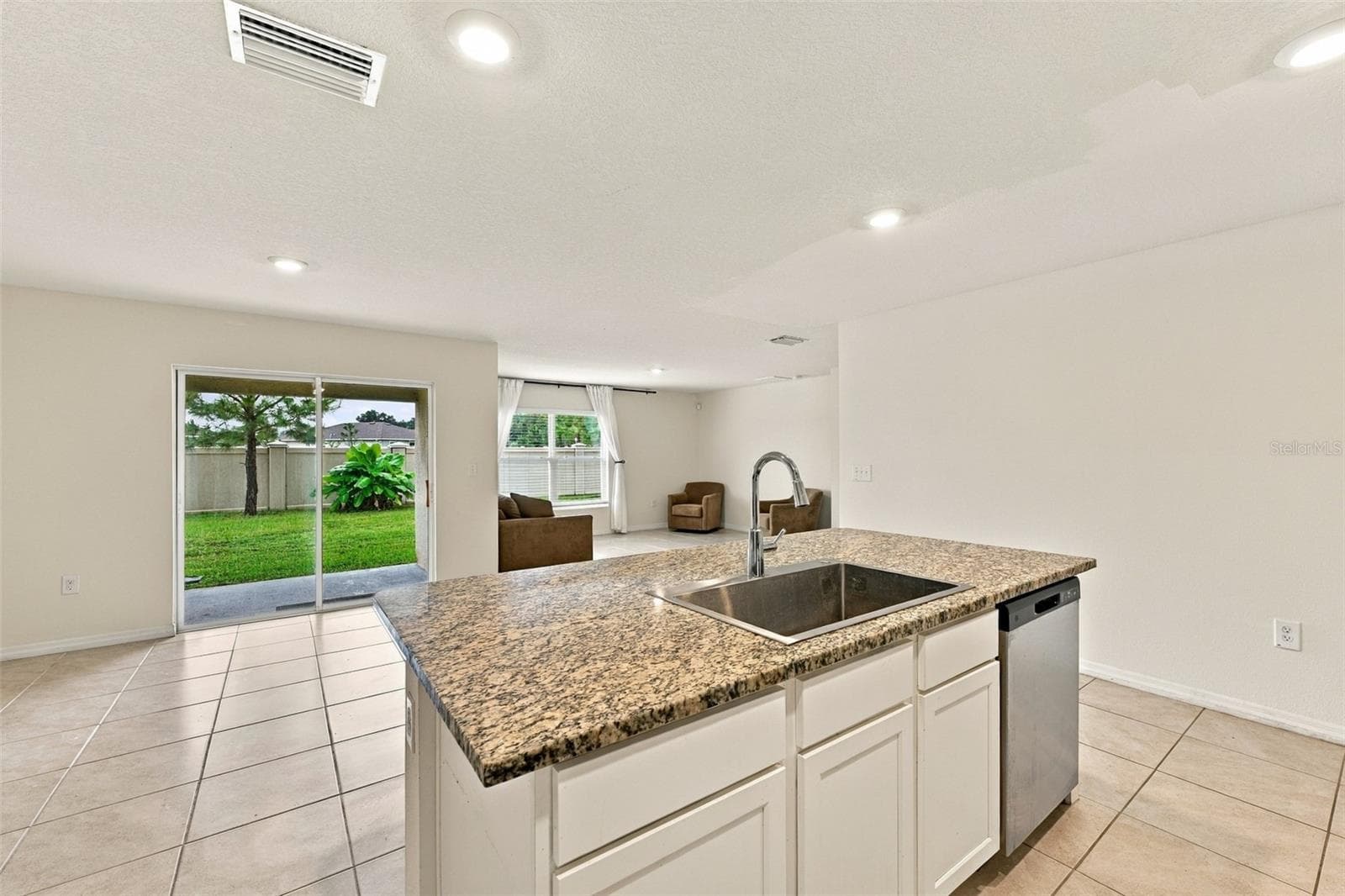 Single Family Residence at 7980 BROAD POINTE DR, ZEPHYRHILLS, photo 7 of 46