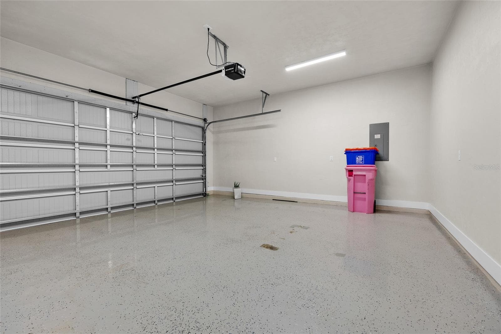 2 Car Garage - 1329 NW 132ND BLVD, NEWBERRY