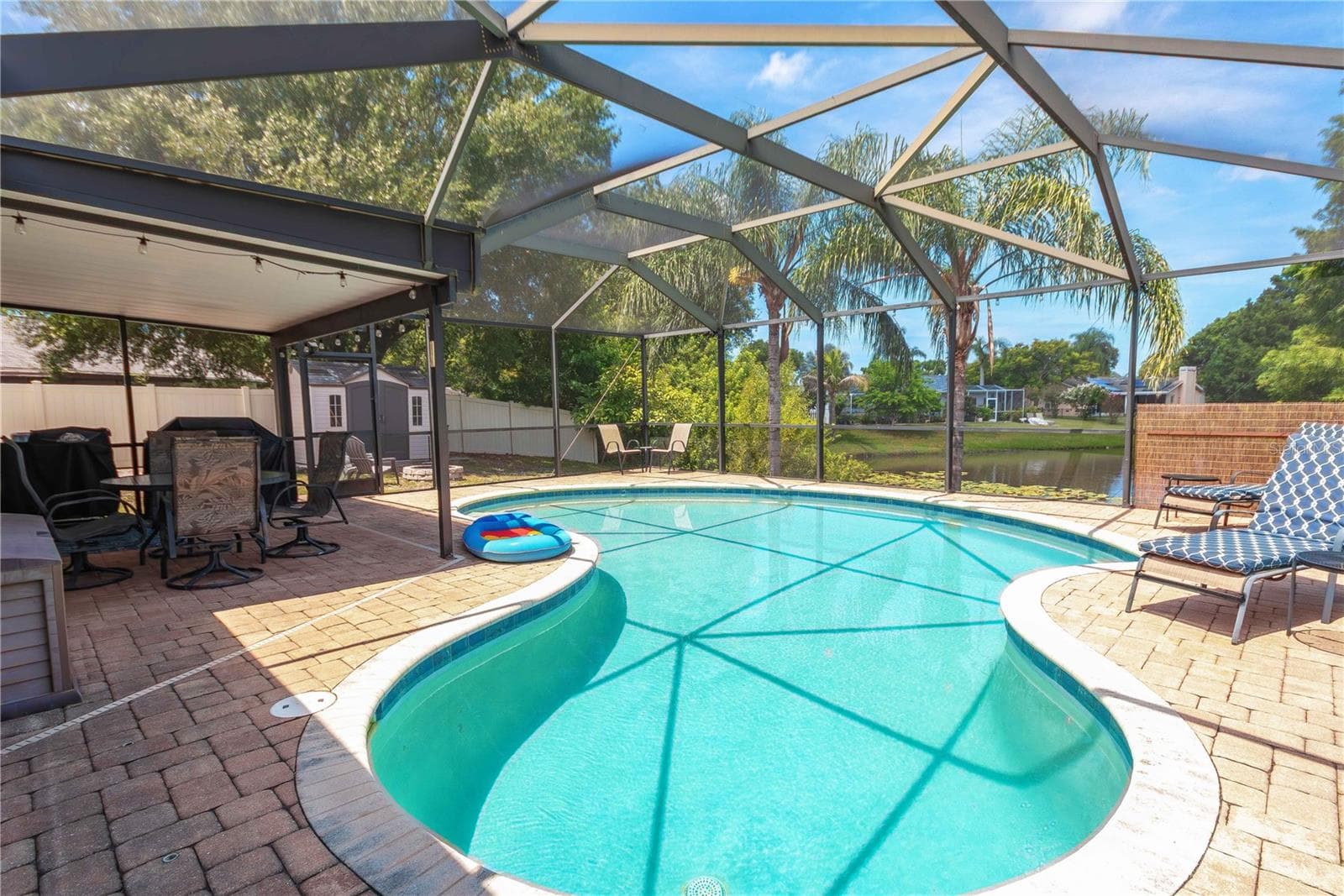 Single Family Residence at 4311 COUNTY BREEZE DR, NEW PORT RICHEY, photo 20 of 35