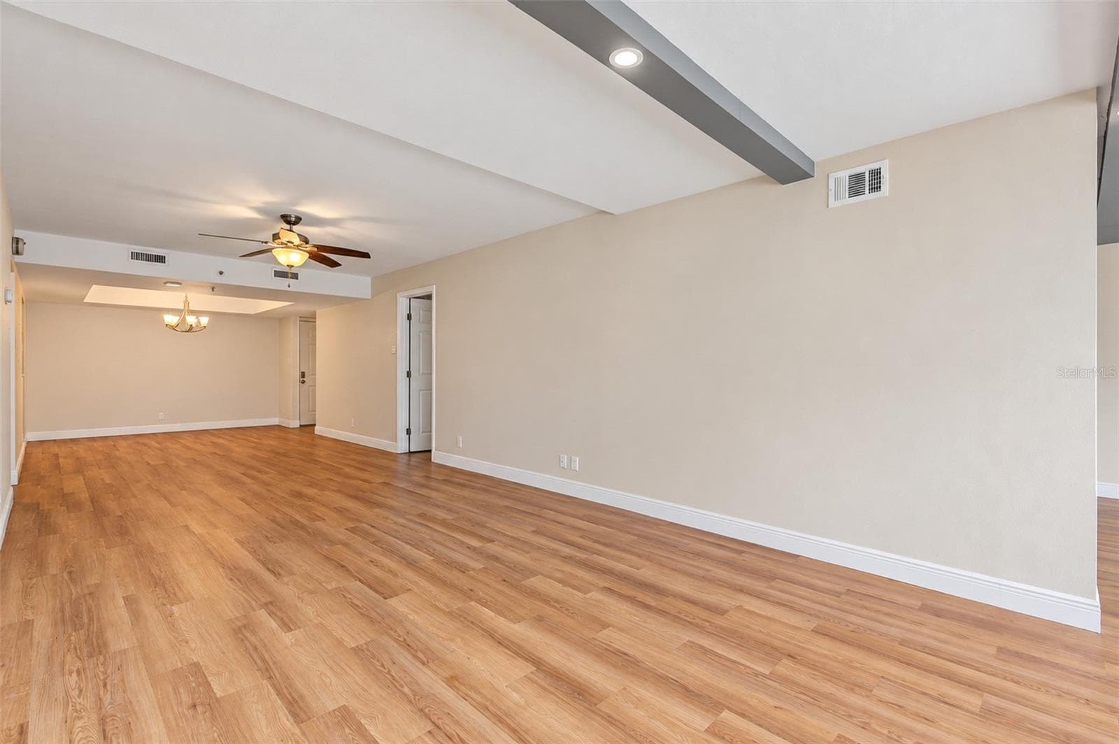 Condominium at 3211 W SWANN AVE #203, TAMPA, photo 19 of 43