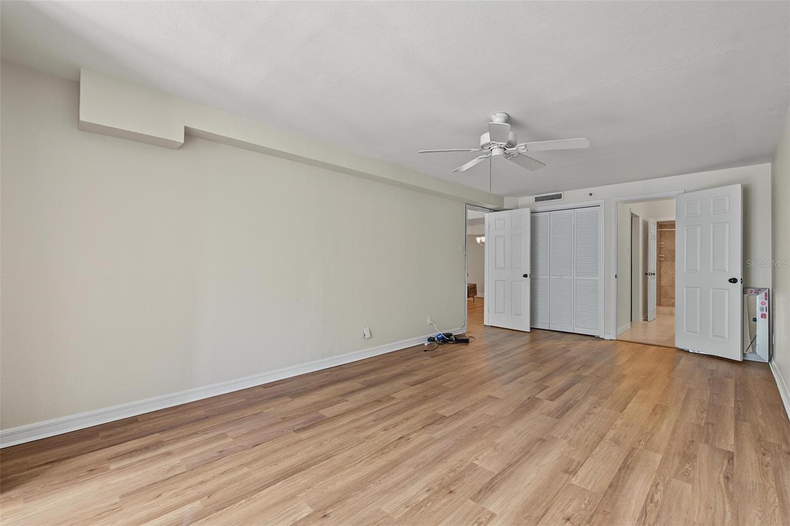 Condominium at 3211 W SWANN AVE #203, TAMPA, photo 24 of 43