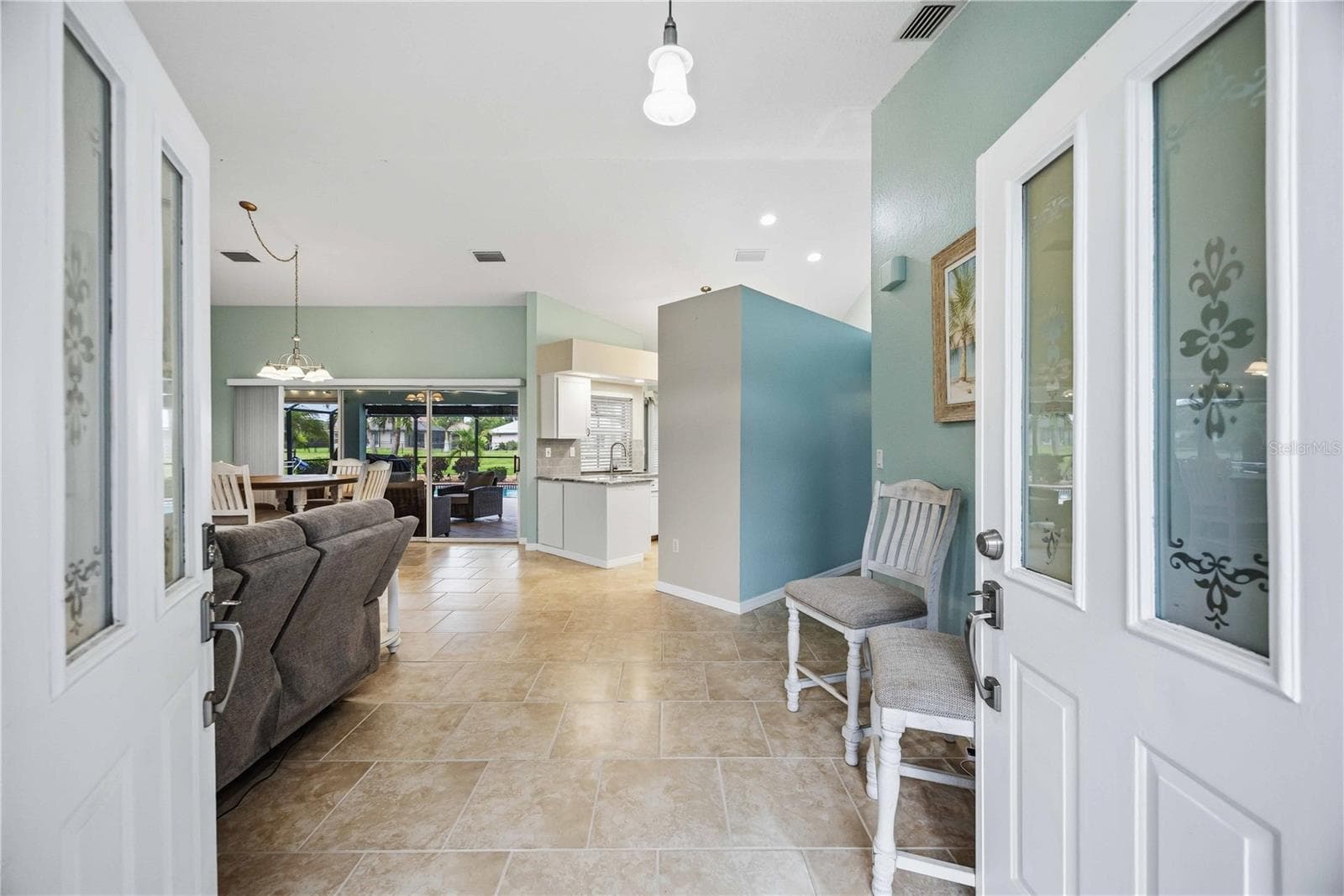 Single Family Residence at 13 SPORTSMAN RD, ROTONDA WEST, photo 3 of 32