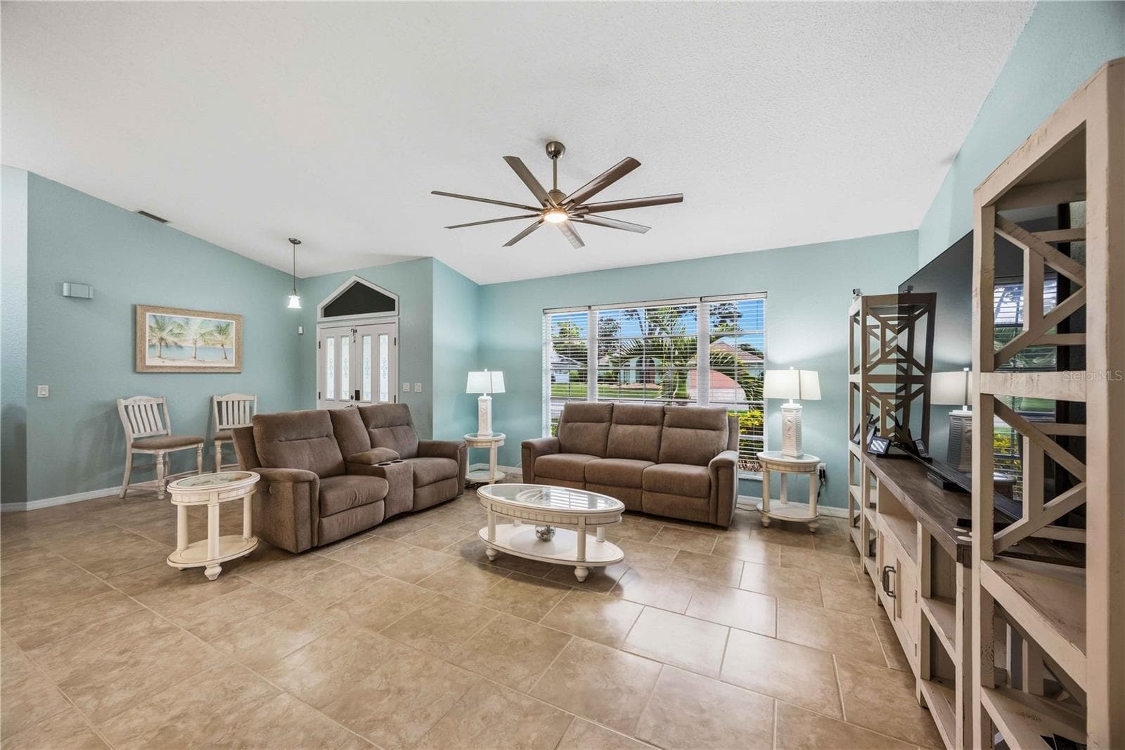Single Family Residence at 13 SPORTSMAN RD, ROTONDA WEST, photo 6 of 32