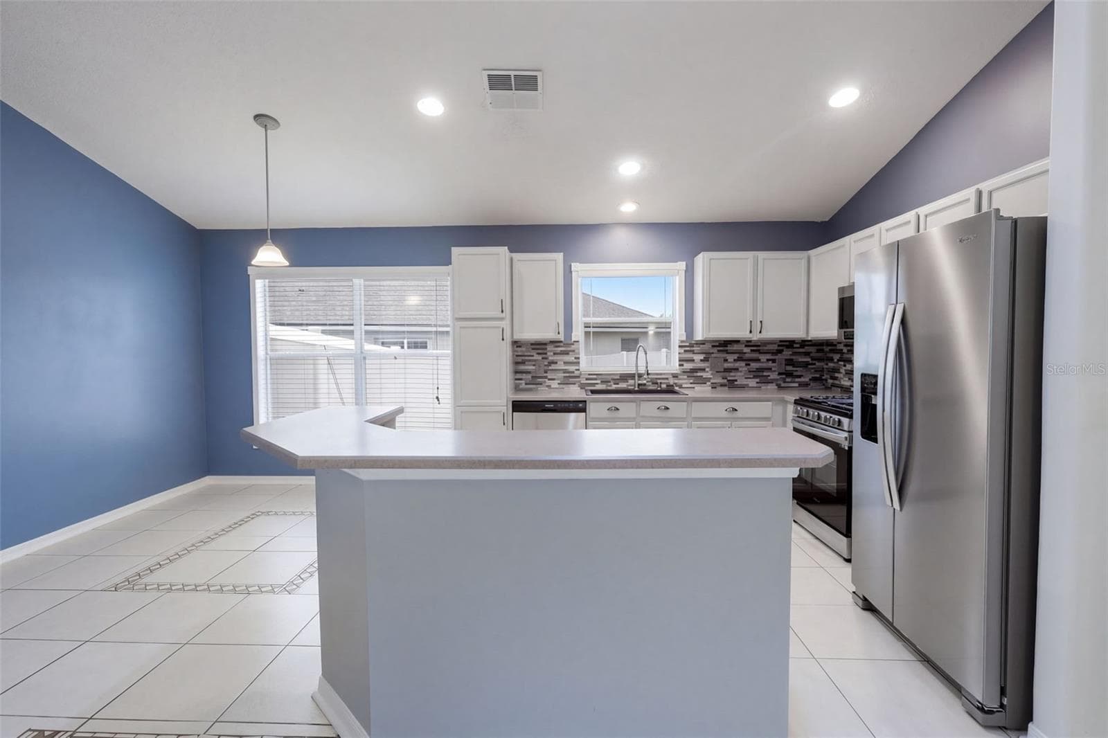 Kitchen - 16102 MAGNOLIA HILL ST, CLERMONT