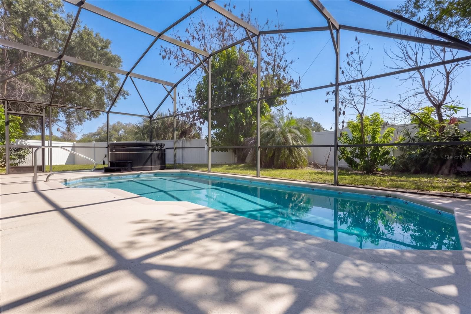 Pool & Hot Tub - 16102 MAGNOLIA HILL ST, CLERMONT