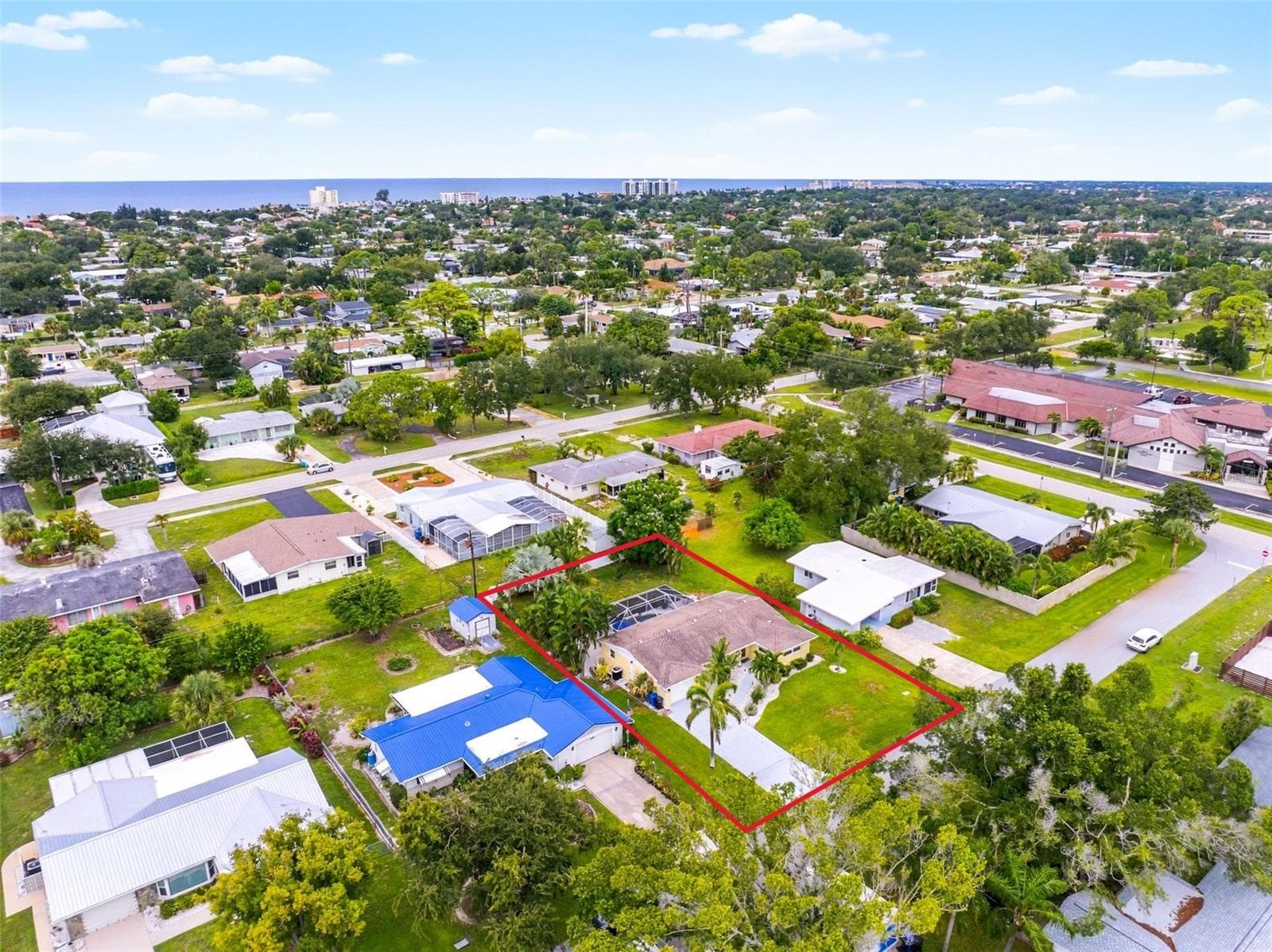 Aerial perspective of the surrounding Venice Island area. - 912 CHURCH ST, VENICE