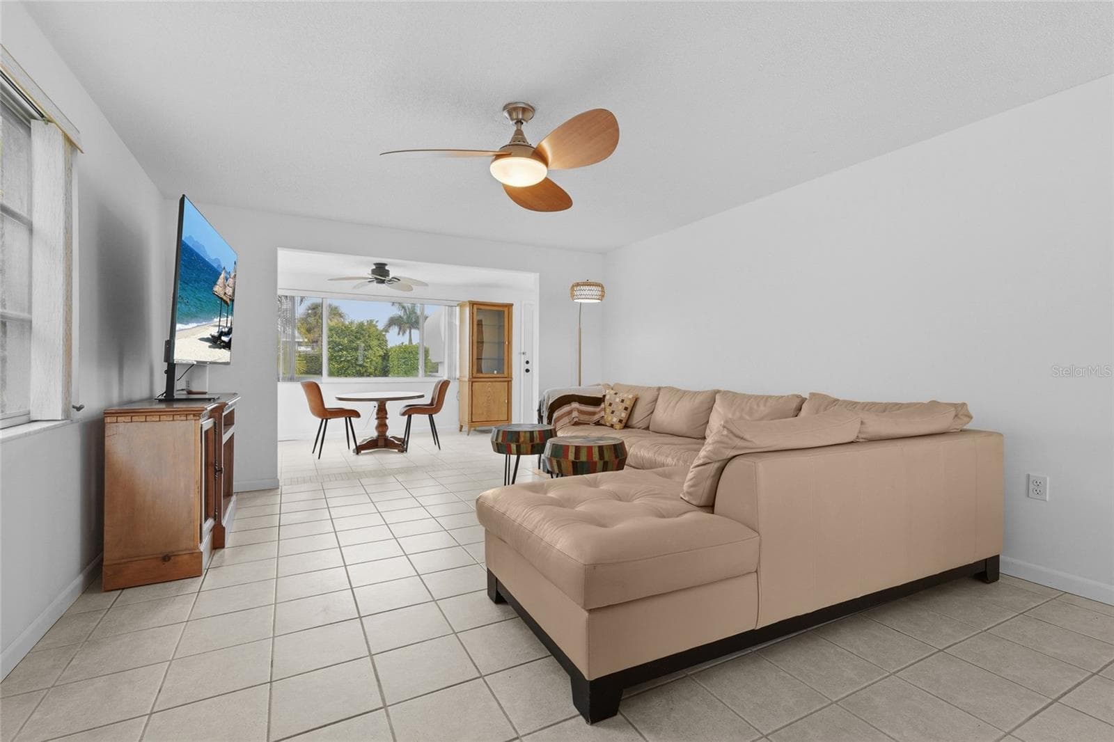 Condominium at 845 SPANISH DR N #845, LONGBOAT KEY, photo 7 of 62