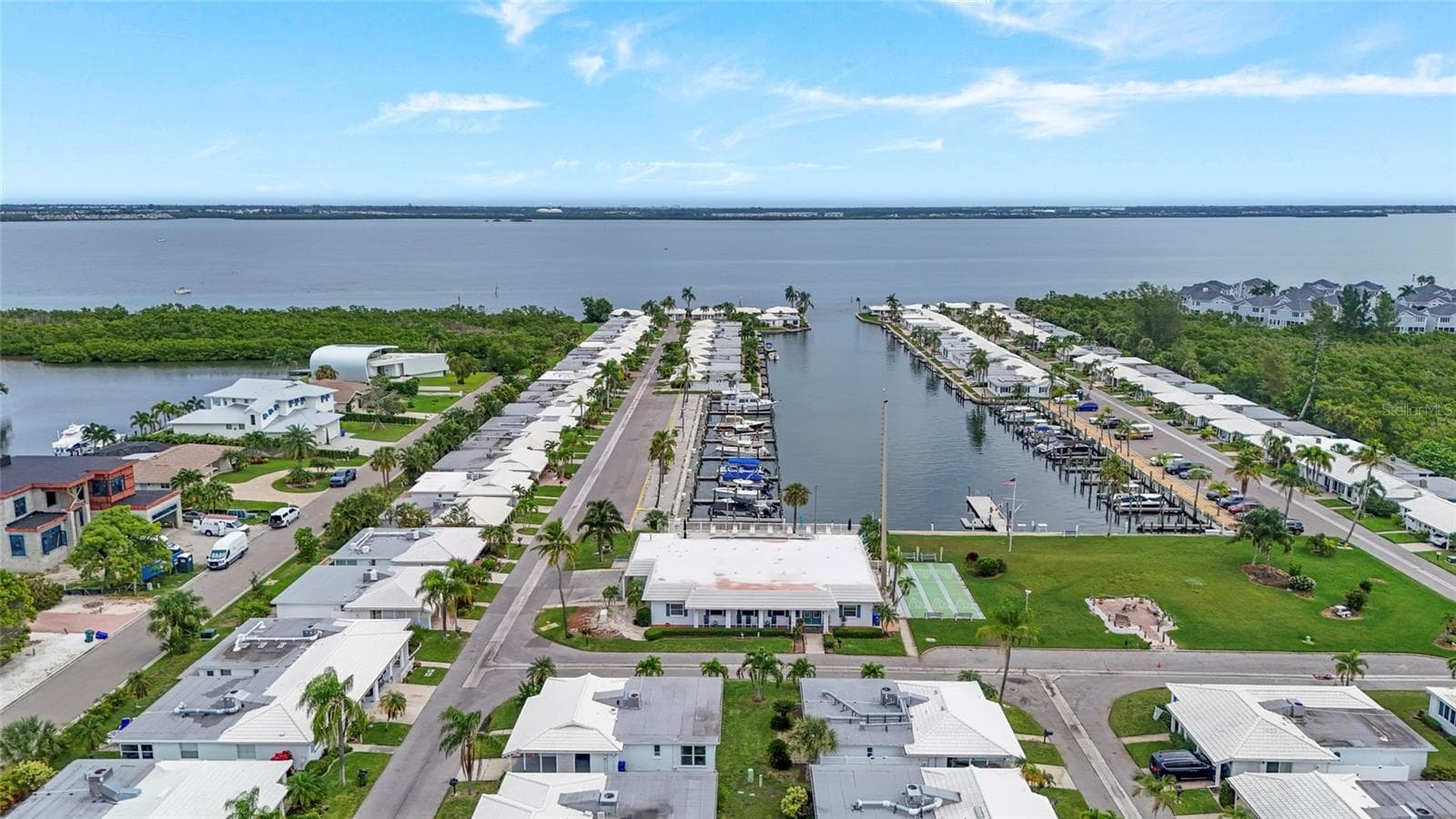 Condominium at 845 SPANISH DR N #845, LONGBOAT KEY, photo 56 of 62