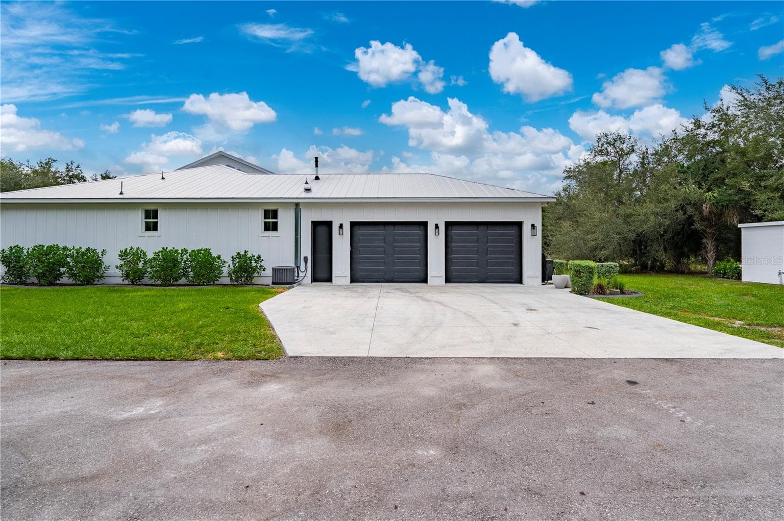 Single Family Residence at 6027 WESTMINSTER ST, PUNTA GORDA, photo 11 of 71