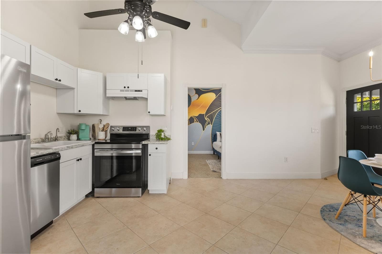 In-Law Suite 2 Eat-in Kitchen - 7703 SADLER RD, MOUNT DORA