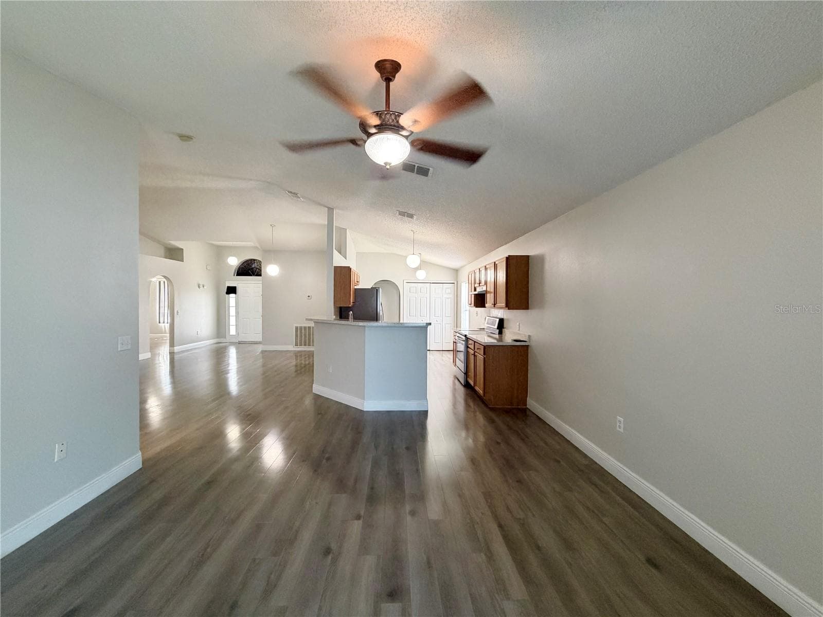 Single Family Residence at 100 CIMARRON LN, POINCIANA, photo 14 of 40