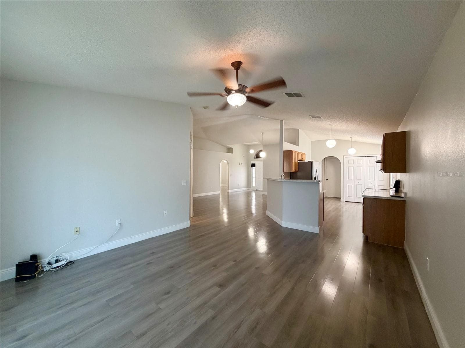 Single Family Residence at 100 CIMARRON LN, POINCIANA, photo 16 of 40