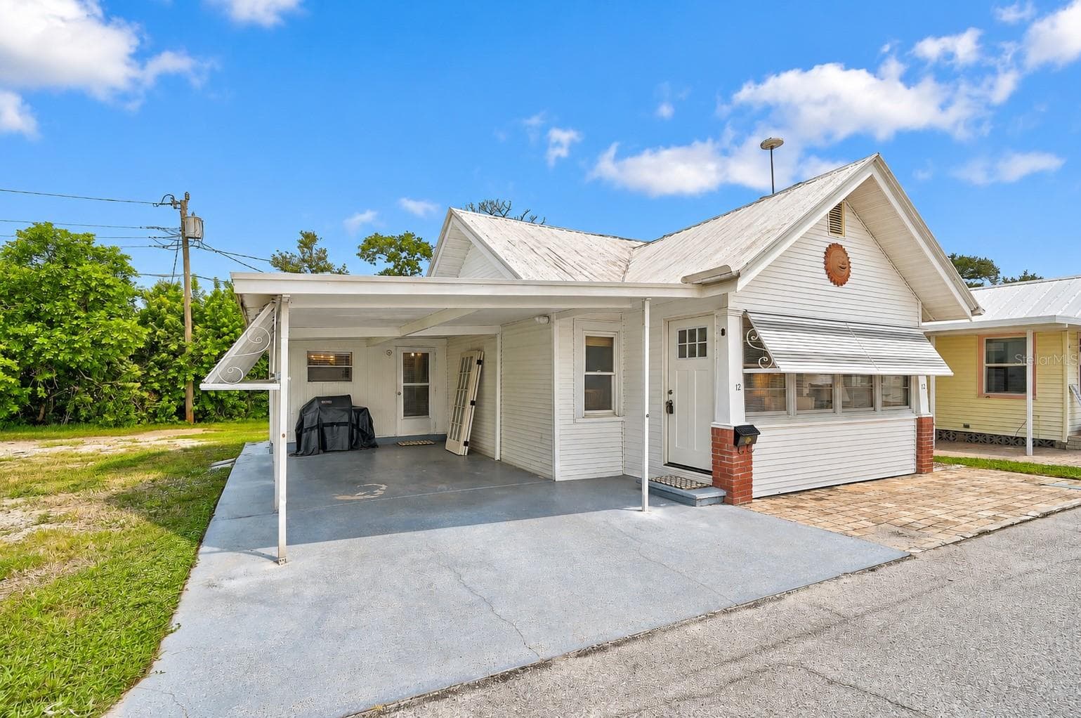 Single Family Residence at 12 LAFAYETTE ST, BRADENTON, photo 3 of 55
