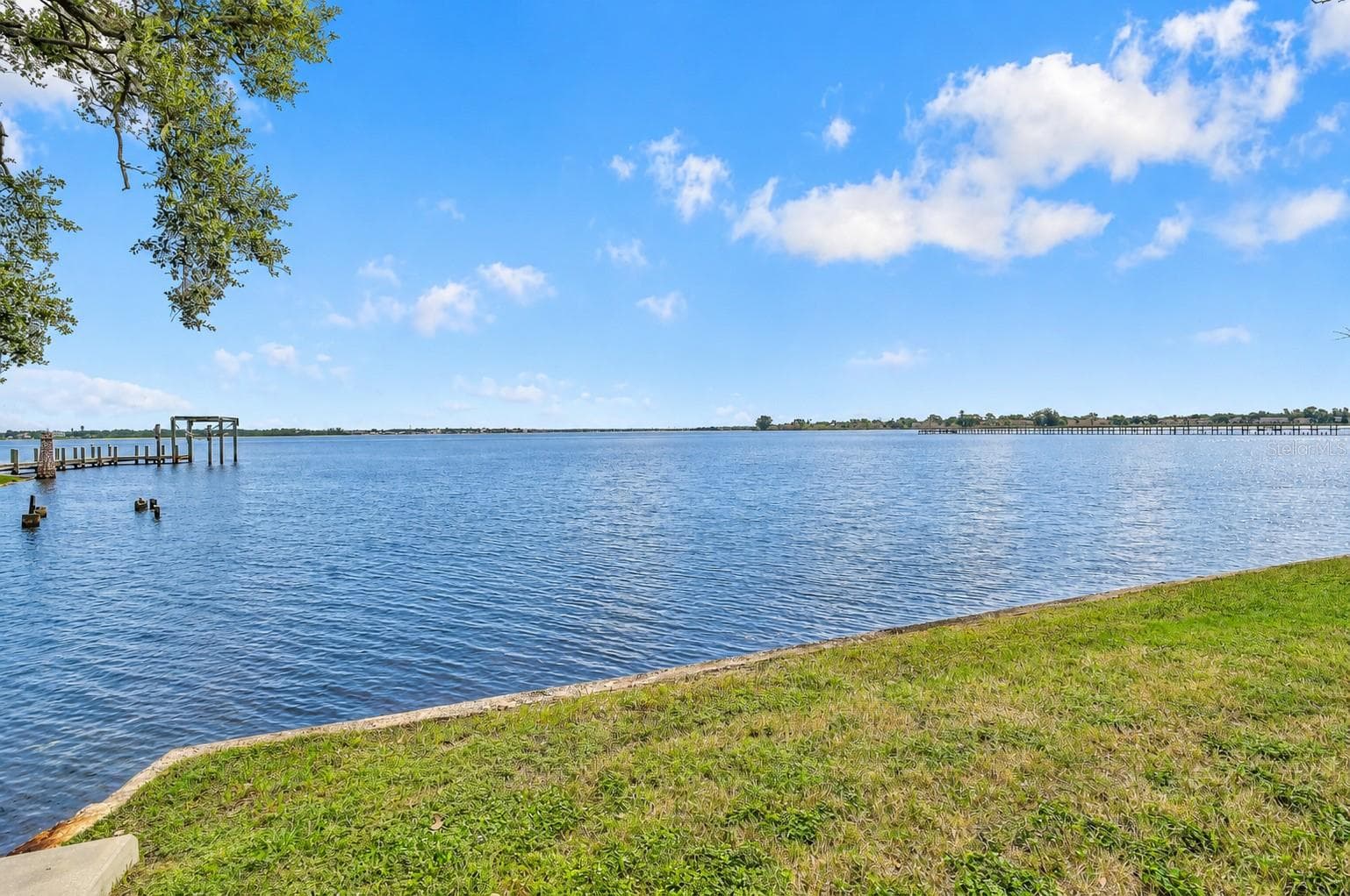 Single Family Residence at 12 LAFAYETTE ST, BRADENTON, photo 28 of 55