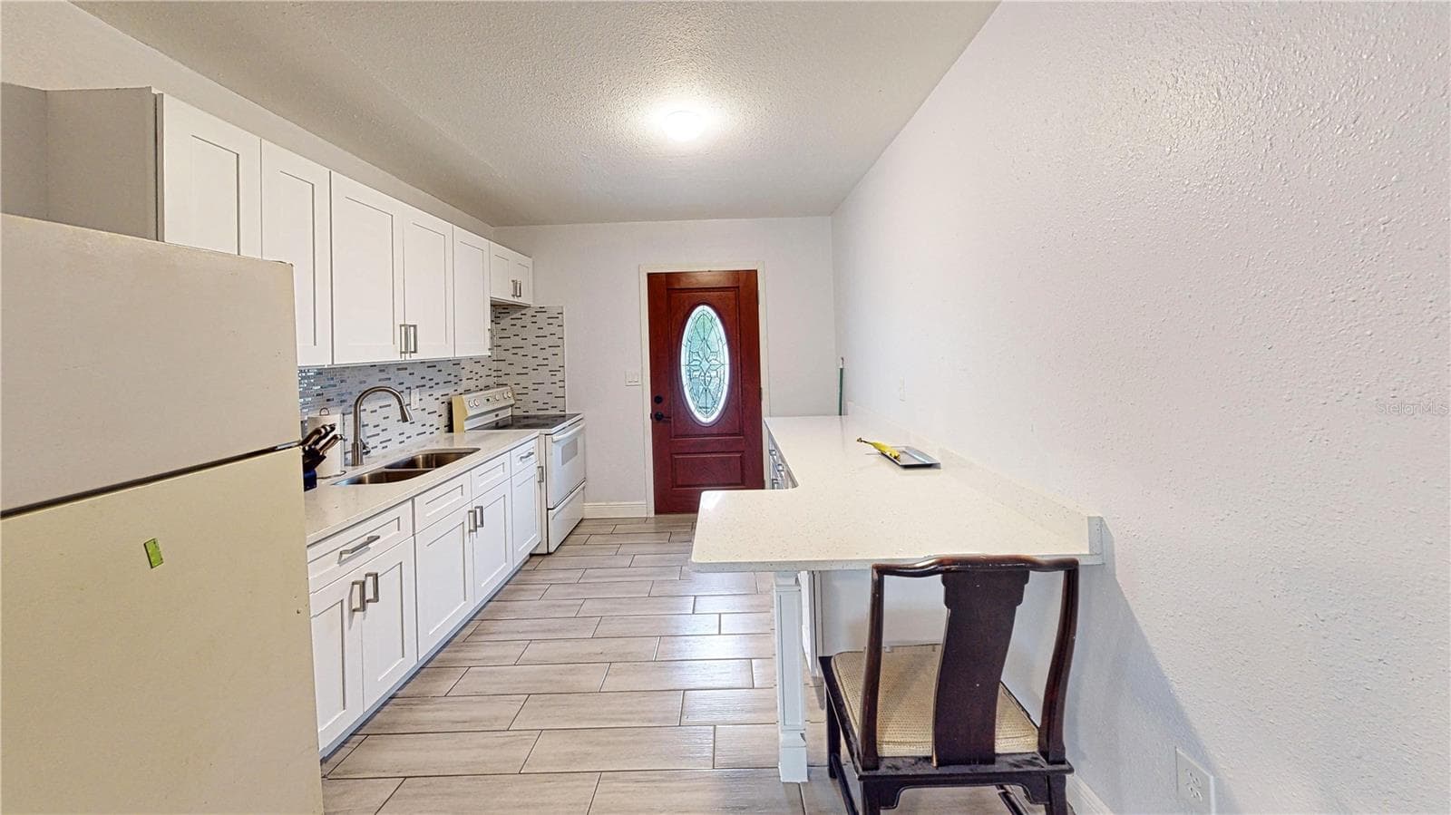 Single Family Residence at 330 12TH ST W, PALMETTO, photo 6 of 24