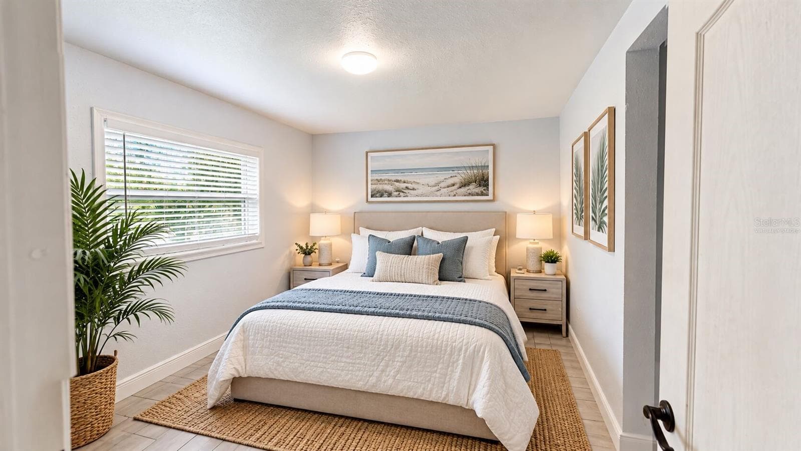 Virtually staged - 330 12TH ST W, PALMETTO