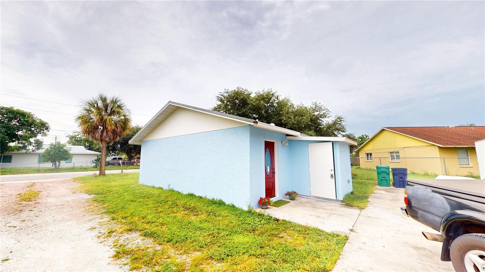 Side - 330 12TH ST W, PALMETTO