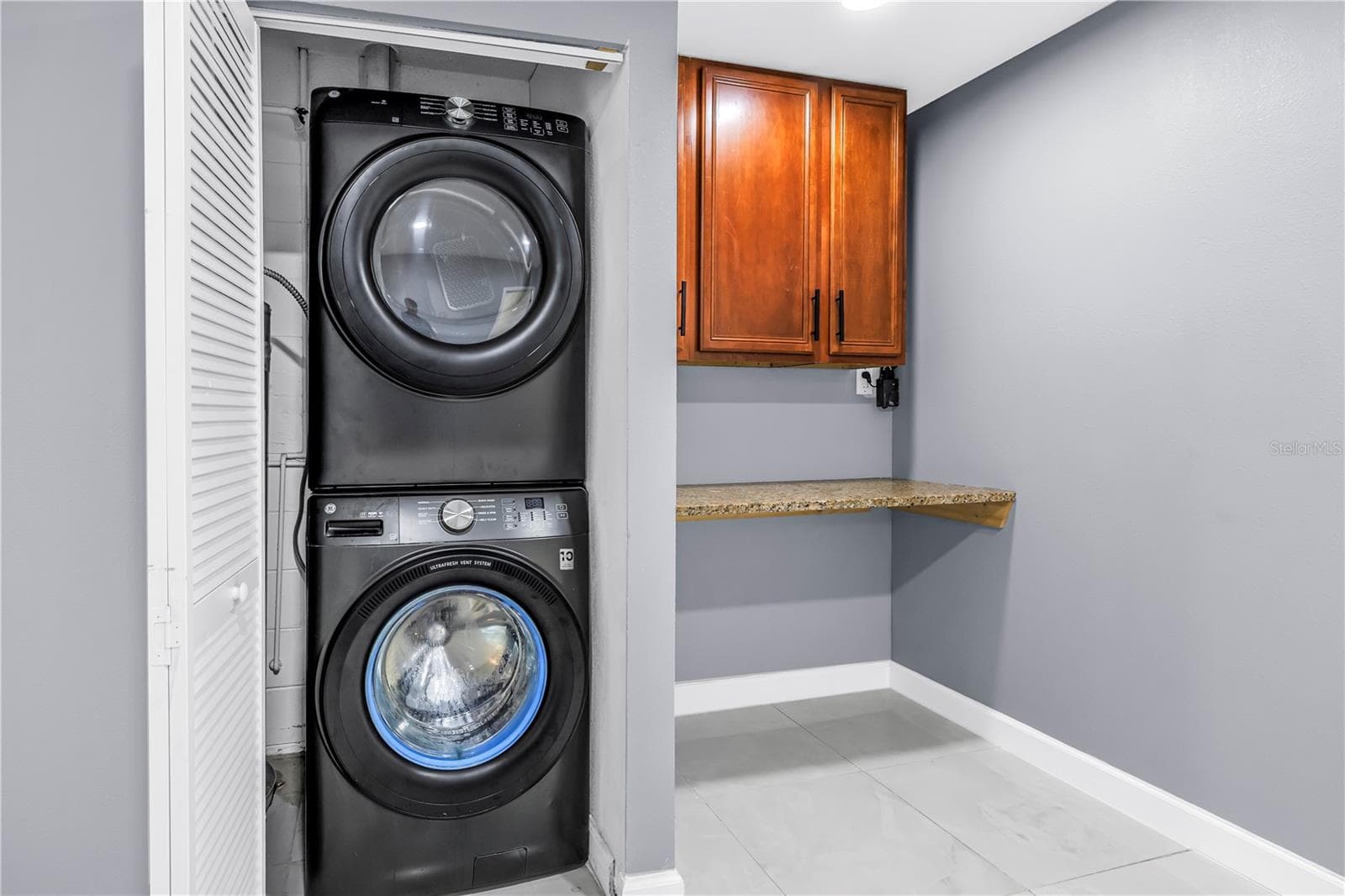 Laundry Closet - 6039 99TH CT, PINELLAS PARK