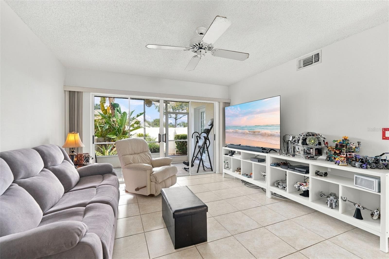Condominium at 431 CERROMAR LN #347, VENICE, photo 15 of 41