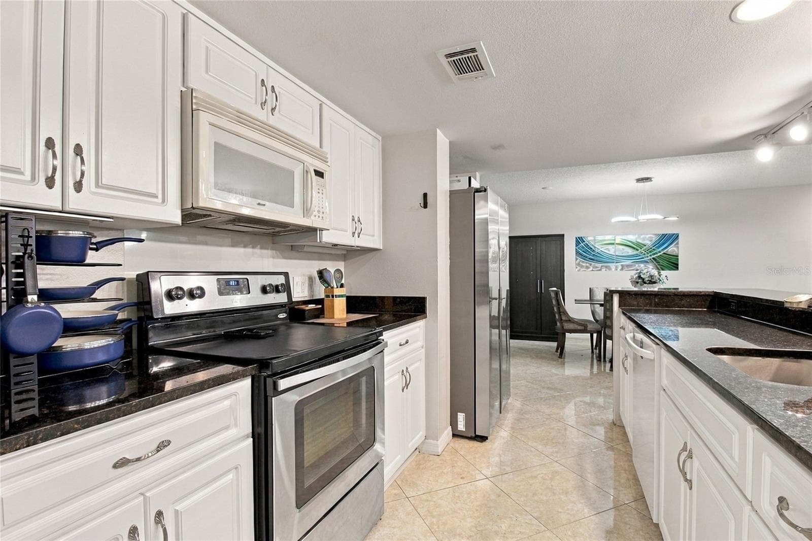 Open Kitchen - 2511 DOLLY BAY DR #104, PALM HARBOR