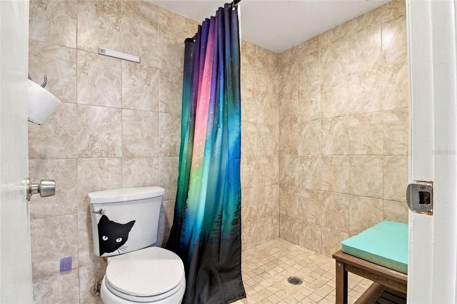 Primary Ensuite Bath - two walk-in closets and linen closet - 2511 DOLLY BAY DR #104, PALM HARBOR