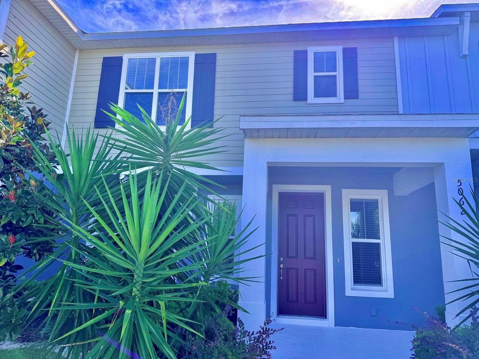 Townhouse at 5062 AVALON PARK BLVD, WESLEY CHAPEL, photo 2 of 35
