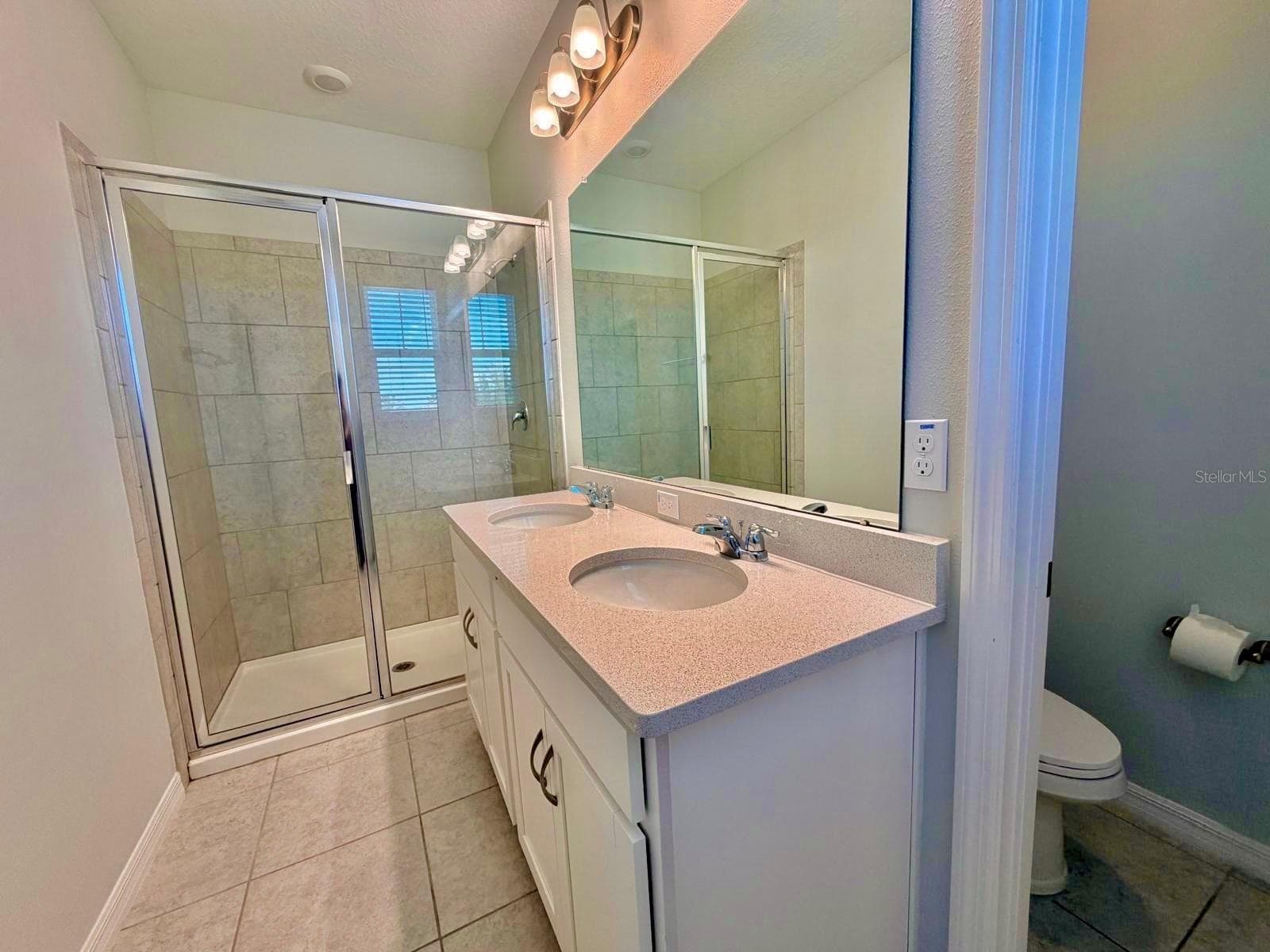 Townhouse at 5062 AVALON PARK BLVD, WESLEY CHAPEL, photo 17 of 35