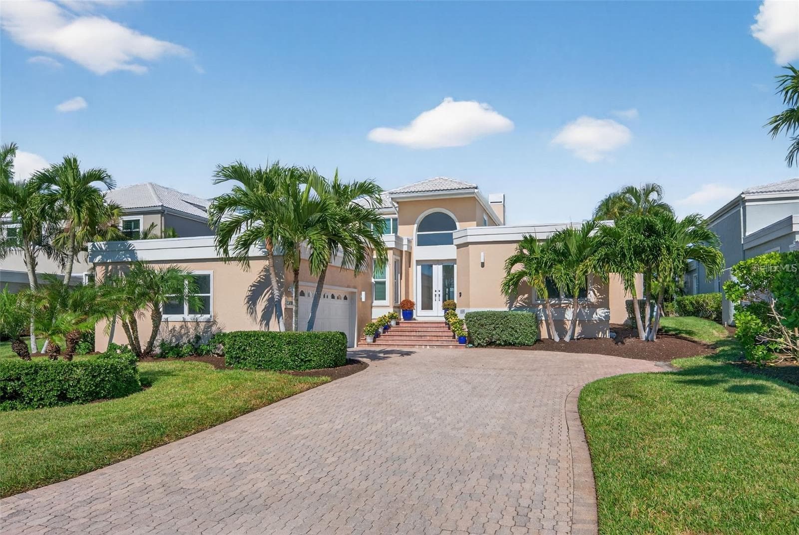 Single Family Residence at 3488 MISTLETOE LN, LONGBOAT KEY, photo 2 of 81