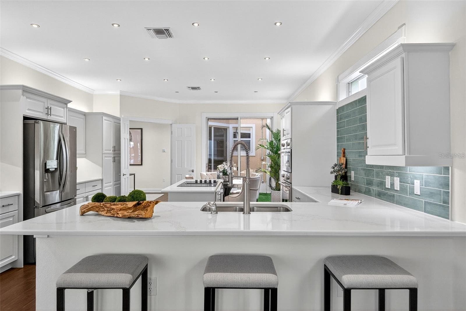 Single Family Residence at 3488 MISTLETOE LN, LONGBOAT KEY, photo 13 of 81