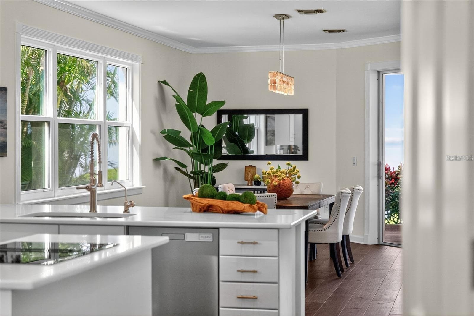 Single Family Residence at 3488 MISTLETOE LN, LONGBOAT KEY, photo 20 of 81