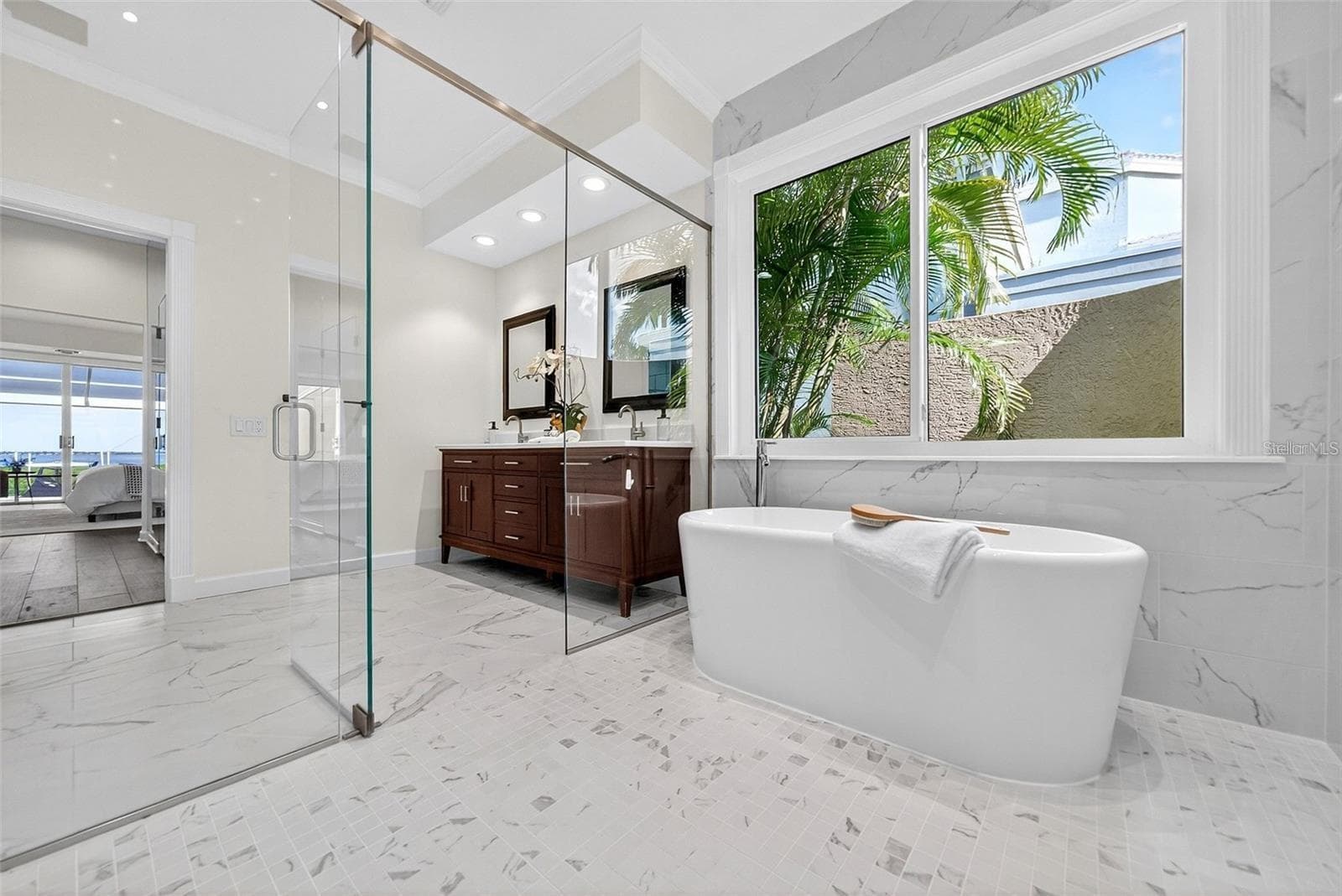 Single Family Residence at 3488 MISTLETOE LN, LONGBOAT KEY, photo 39 of 81