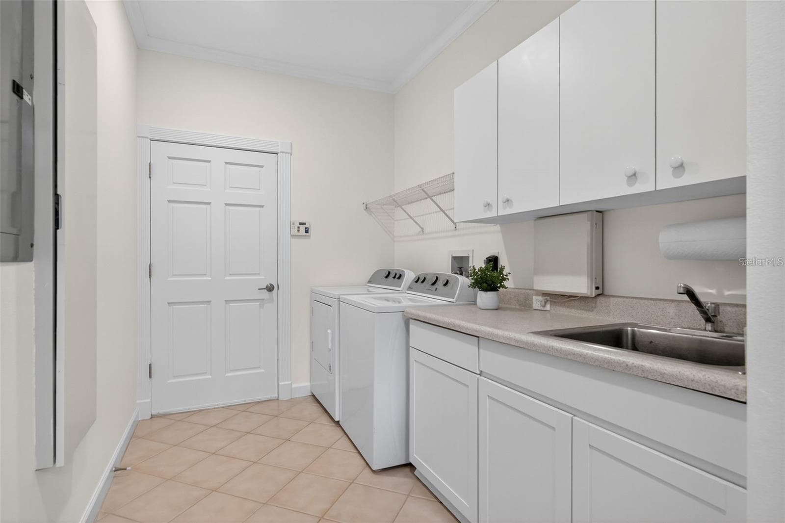 Single Family Residence at 3488 MISTLETOE LN, LONGBOAT KEY, photo 48 of 81