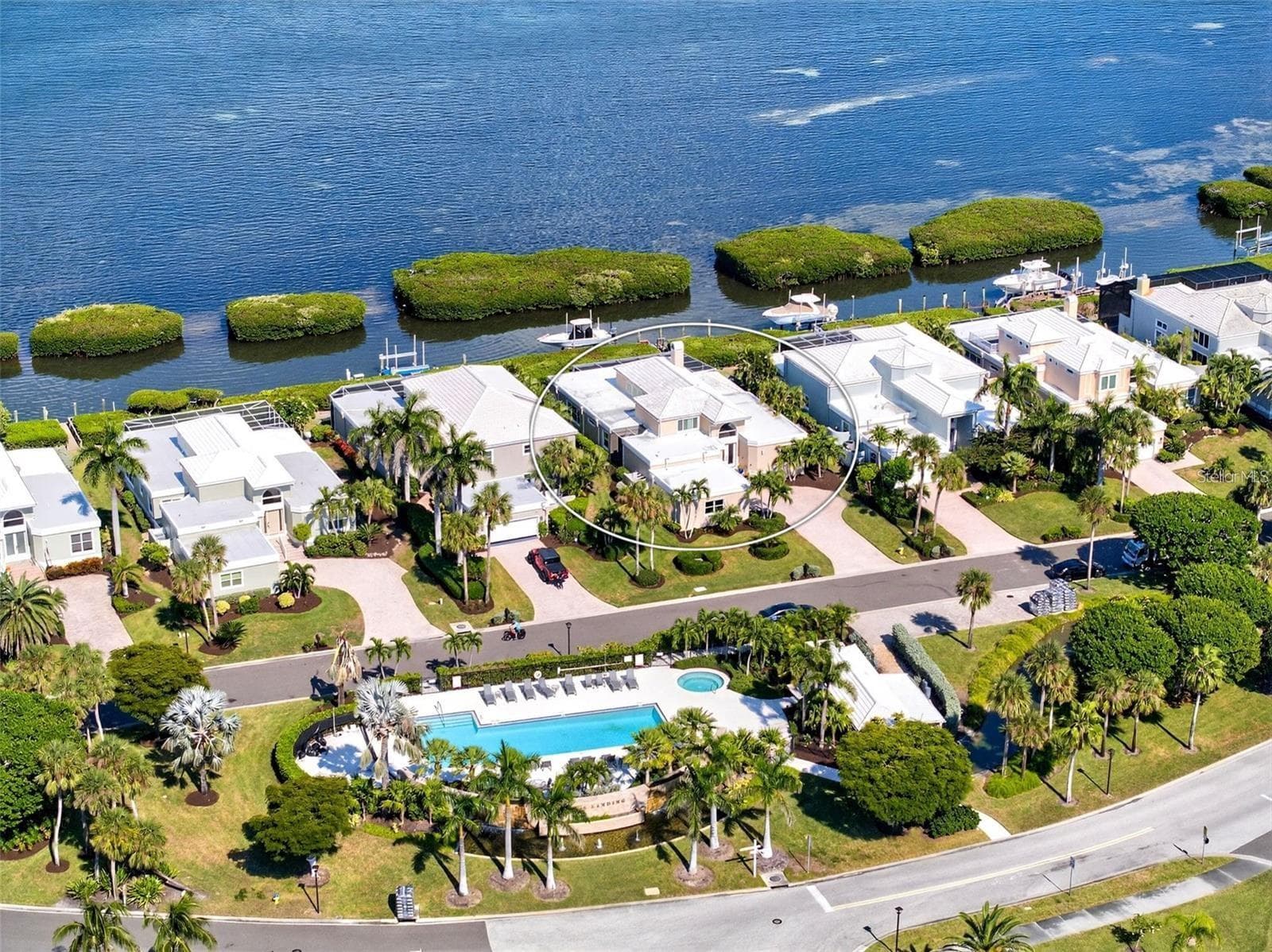 Single Family Residence at 3488 MISTLETOE LN, LONGBOAT KEY, photo 72 of 81