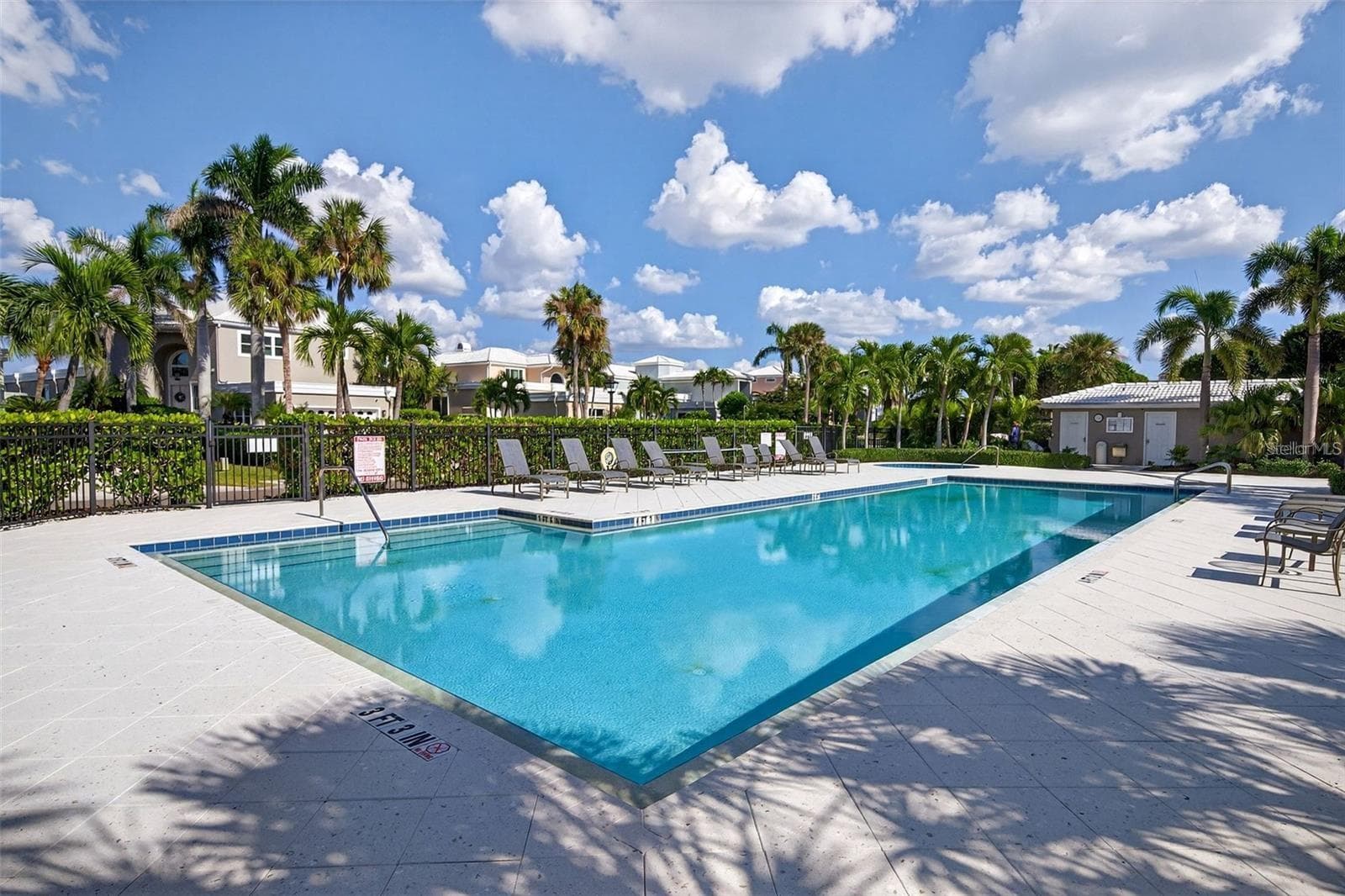 Single Family Residence at 3488 MISTLETOE LN, LONGBOAT KEY, photo 74 of 81