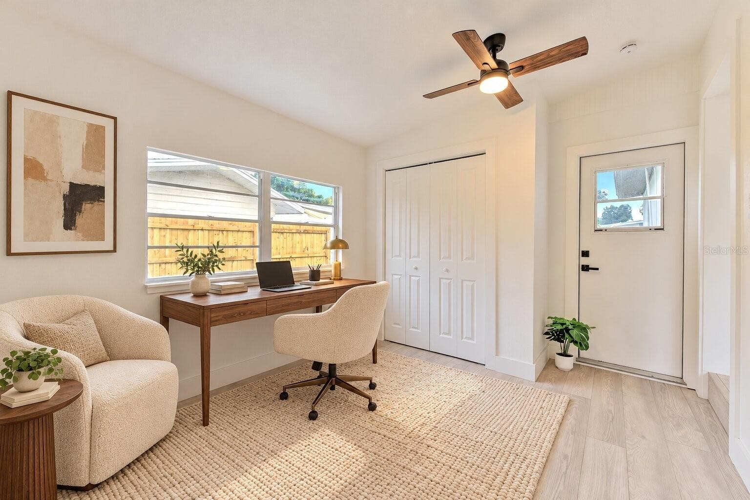 Single Family Residence at 507 SUTTON PL, BRANDON, photo 6 of 40