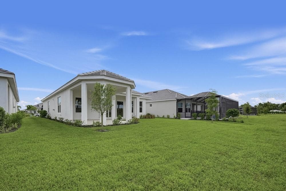 3208 Vicenza ~ Ready Now - 3208 VICENZA CT, BRADENTON