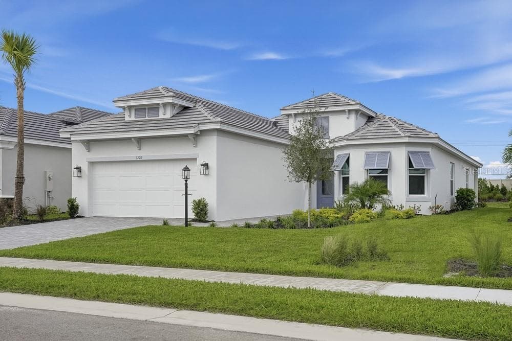3208 Vicenza ~ Ready Now - 3208 VICENZA CT, BRADENTON