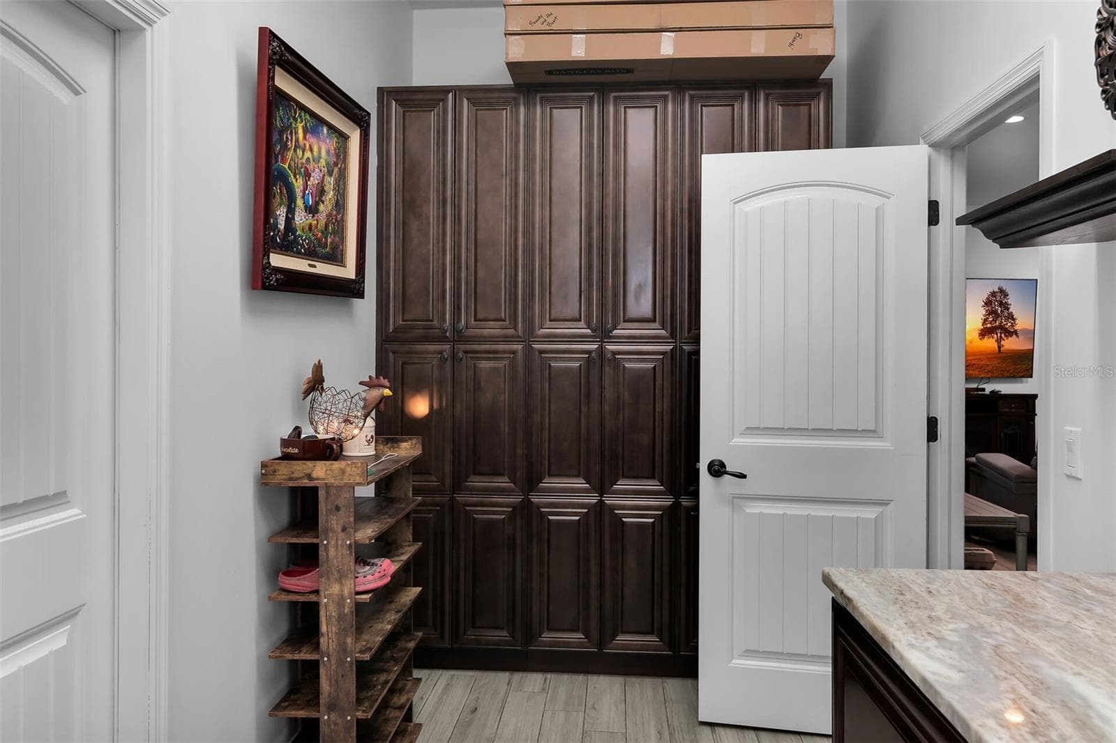 pantry cabinets - 40200 LITTLE FARM RD, PUNTA GORDA