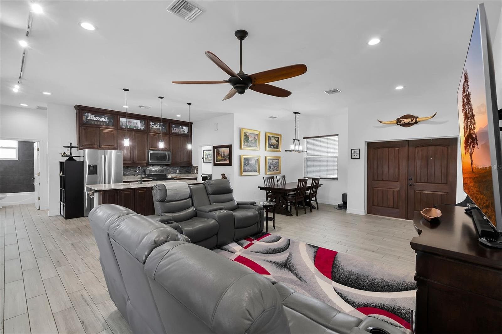 Single Family Residence at 40200 LITTLE FARM RD, PUNTA GORDA, photo 15 of 47