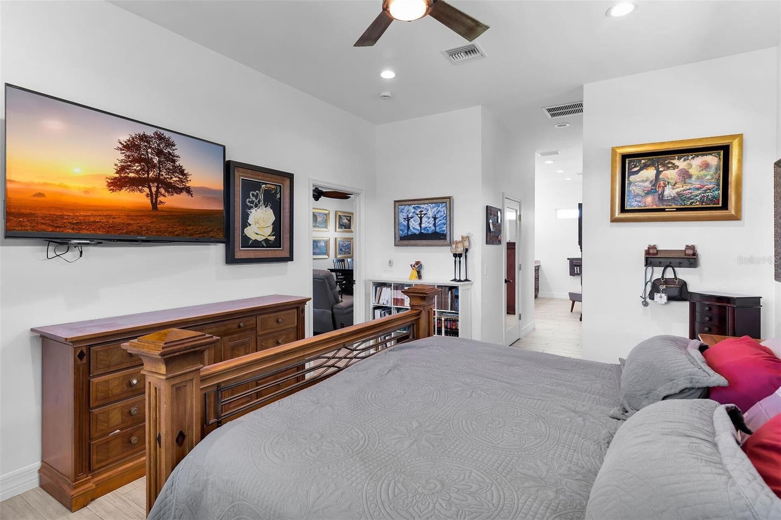 Single Family Residence at 40200 LITTLE FARM RD, PUNTA GORDA, photo 18 of 47