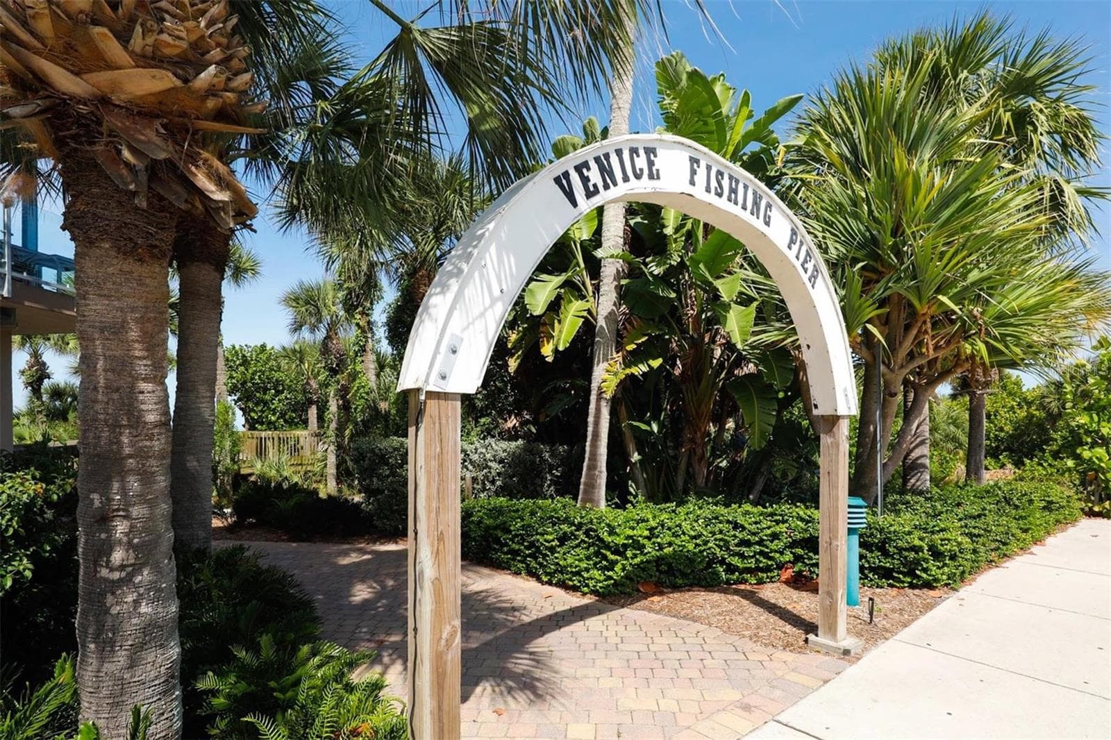 Venice Fishing Pier - 712 GRANADA AVE #2, VENICE