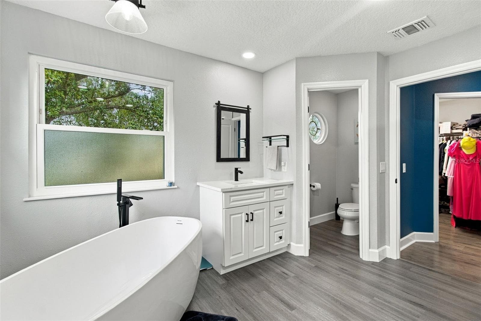 En Suite Bath - 14031 ZEPHERMOOR LN, WINTER GARDEN