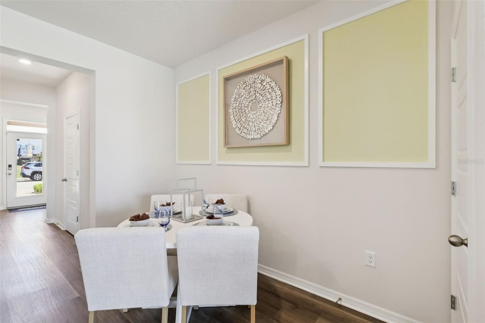 Townhouse at 1825 WOODEN ST, DAVENPORT, photo 6 of 31